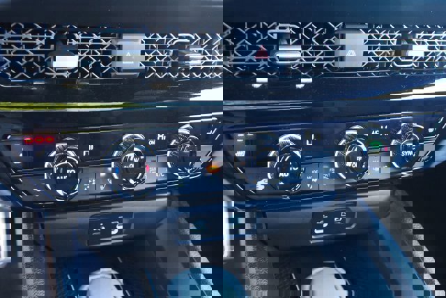 Used 2025 Honda Accord Sport image 25