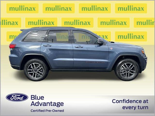 Used 2020 Jeep Grand Cherokee Trailhawk w/ Trailhawk Luxury Group image 2