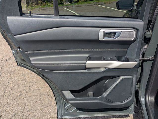 Certified 2023 Ford Explorer XLT w/ Equipment Group 202A image 29