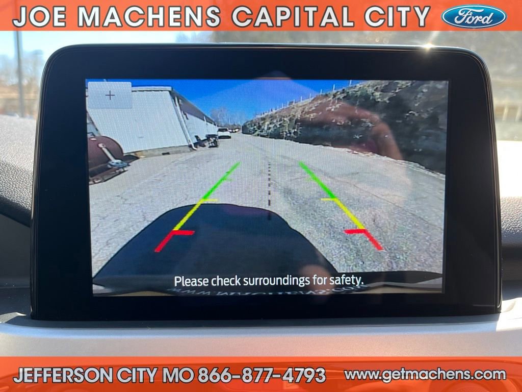 Certified 2022 Ford Escape SE image 21