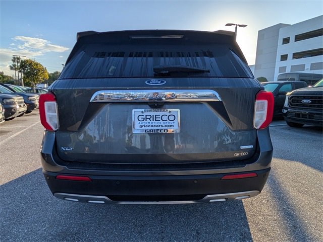 Certified 2020 Ford Explorer XLT w/ Equipment Group 202A image 3