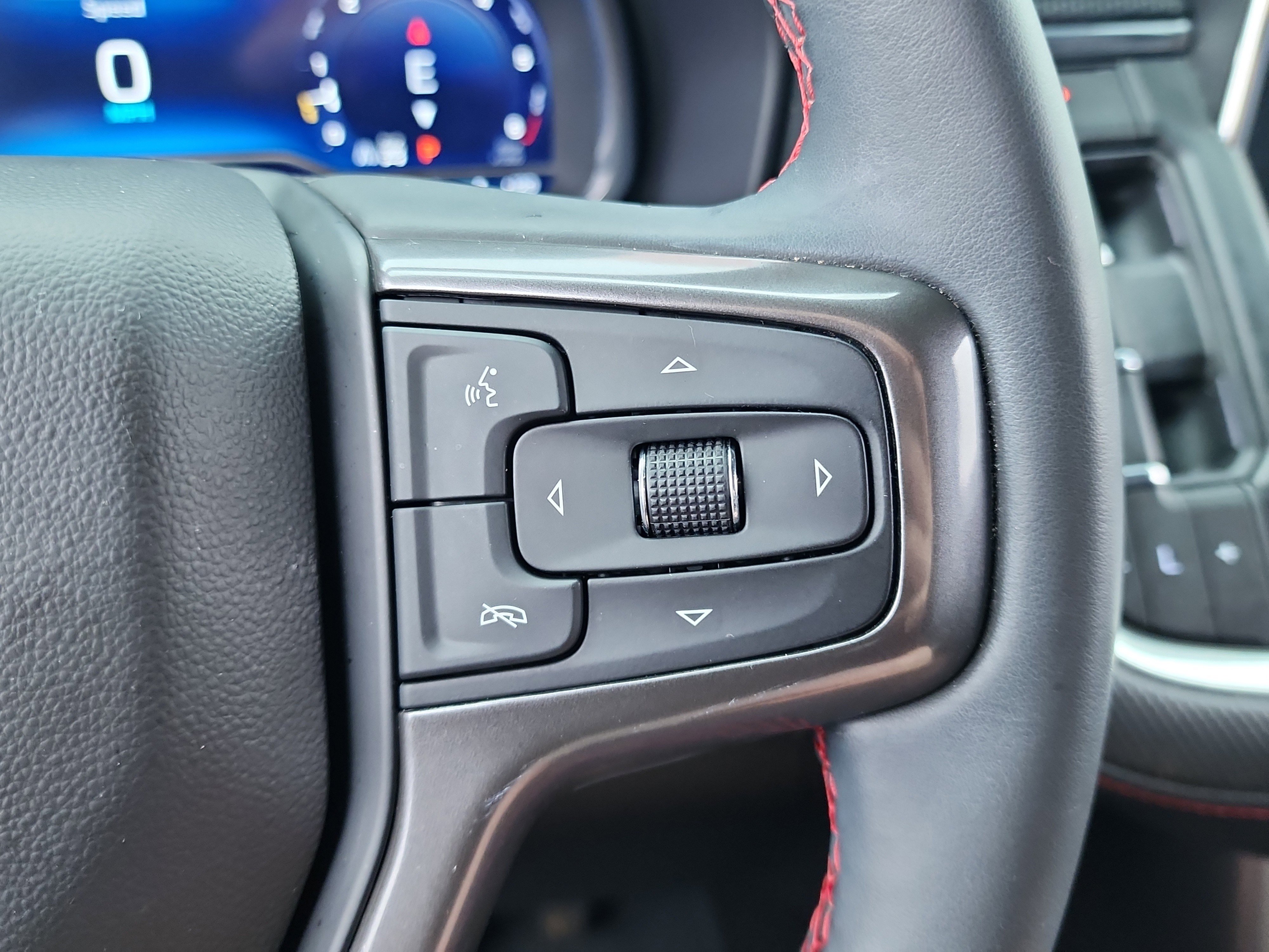 Used 2023 Chevrolet Tahoe RST w/ Luxury Package image 22