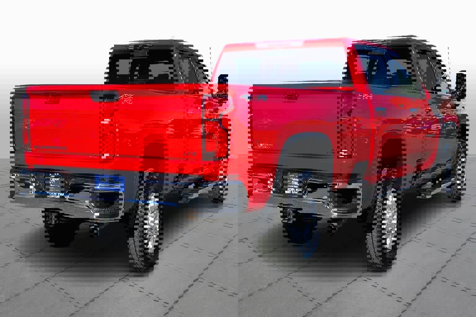 Used 2024 Chevrolet Silverado 2500 LTZ w/ LTZ Convenience Package image 12