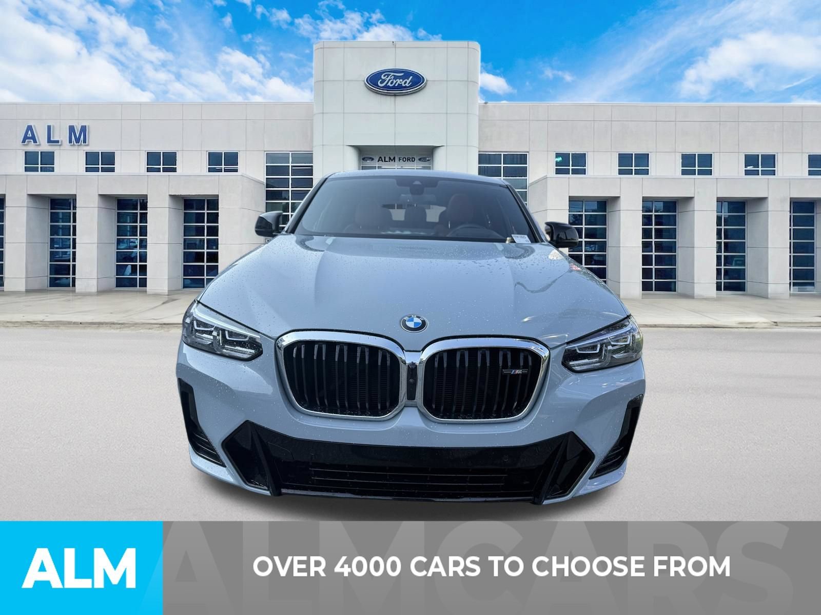 Used 2024 BMW X4 M40i AWD/4WD image 2