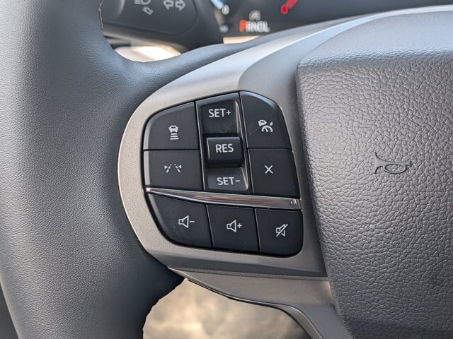 Certified 2025 Ford Explorer Active RWD image 19