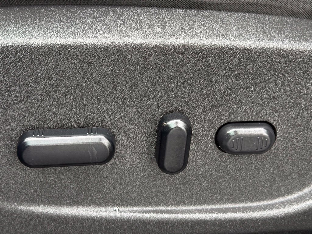 Certified 2019 Ford Escape SE FWD image 26