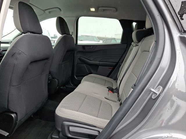 Certified 2022 Ford Escape SE w/ SE Sport Appearance Package image 10