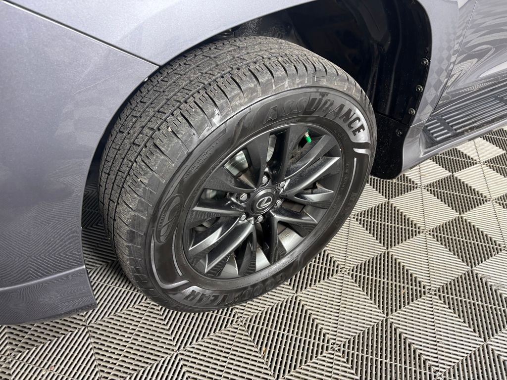 Used 2020 Lexus GX 460 Premium image 9