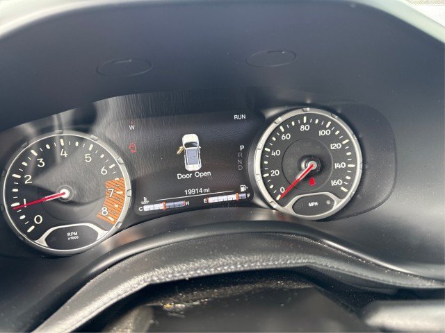 Used 2021 Jeep Renegade Latitude w/ Convenience Group AWD/4WD image 14