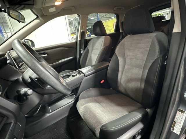 Used 2023 Nissan Rogue SV AWD/4WD image 17