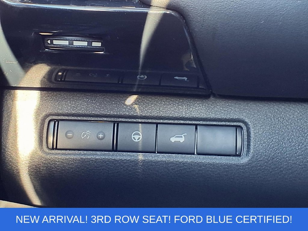 Used 2025 Nissan Pathfinder SV FWD image 20