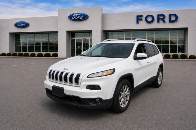 Used 2017 Jeep Cherokee Latitude w/ True North Edition