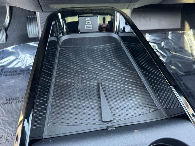 Certified 2025 Ford Mustang Mach-E Premium AWD/4WD image 29