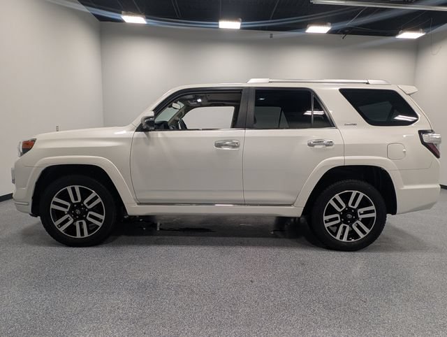 Used 2023 Toyota 4Runner Limited AWD/4WD image 8