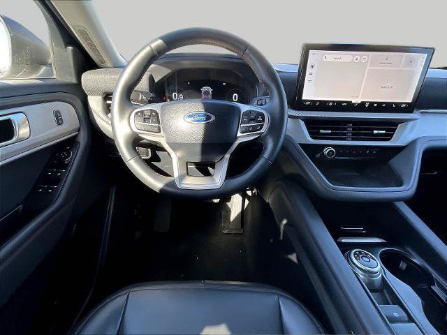 Certified 2025 Ford Explorer Active w/ Active Comfort Package AWD/4WD image 10