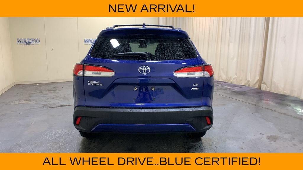 Used 2022 Toyota Corolla Cross LE AWD/4WD image 4