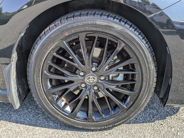 Used 2020 Toyota Camry SE FWD image 11