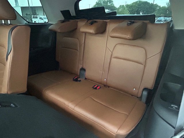 Used 2024 Nissan Pathfinder Platinum w/ Cargo Package FWD image 16