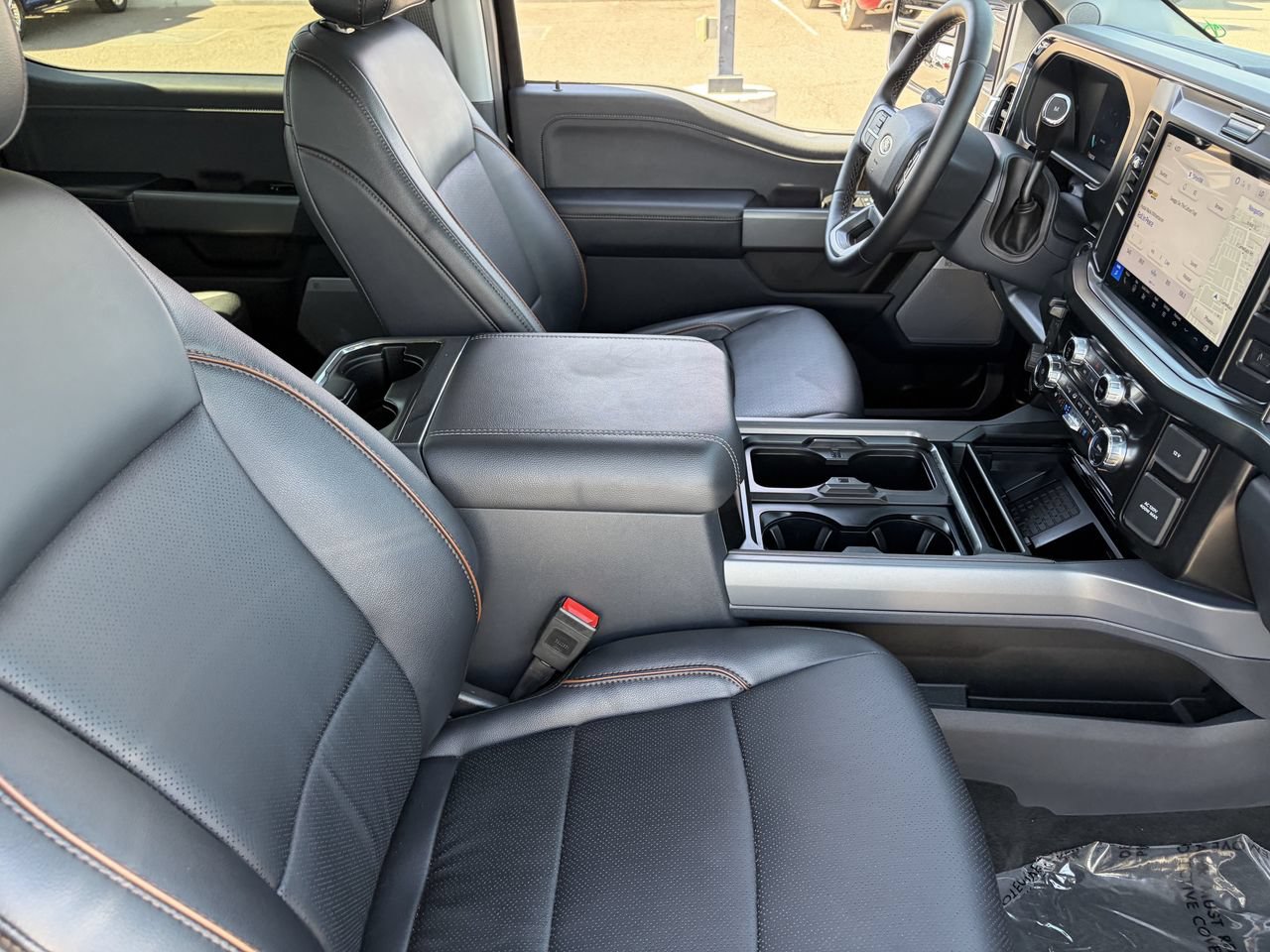 Certified 2026 Ford F250 Lariat w/ Black Appearance Package AWD/4WD image 10