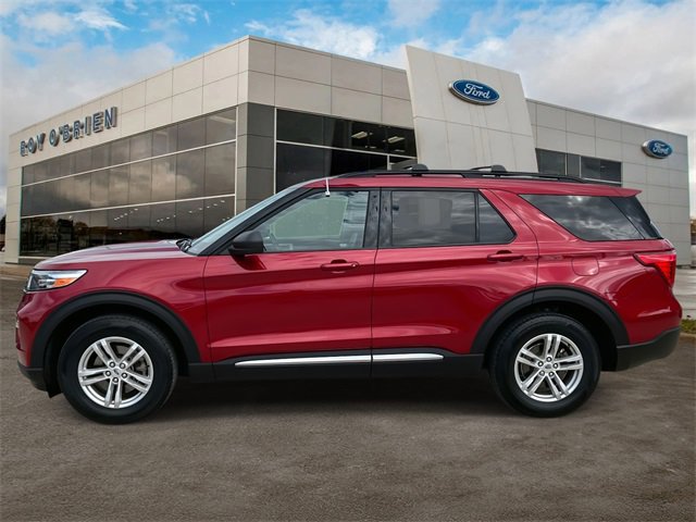Certified 2023 Ford Explorer XLT w/ Equipment Group 202A image 2