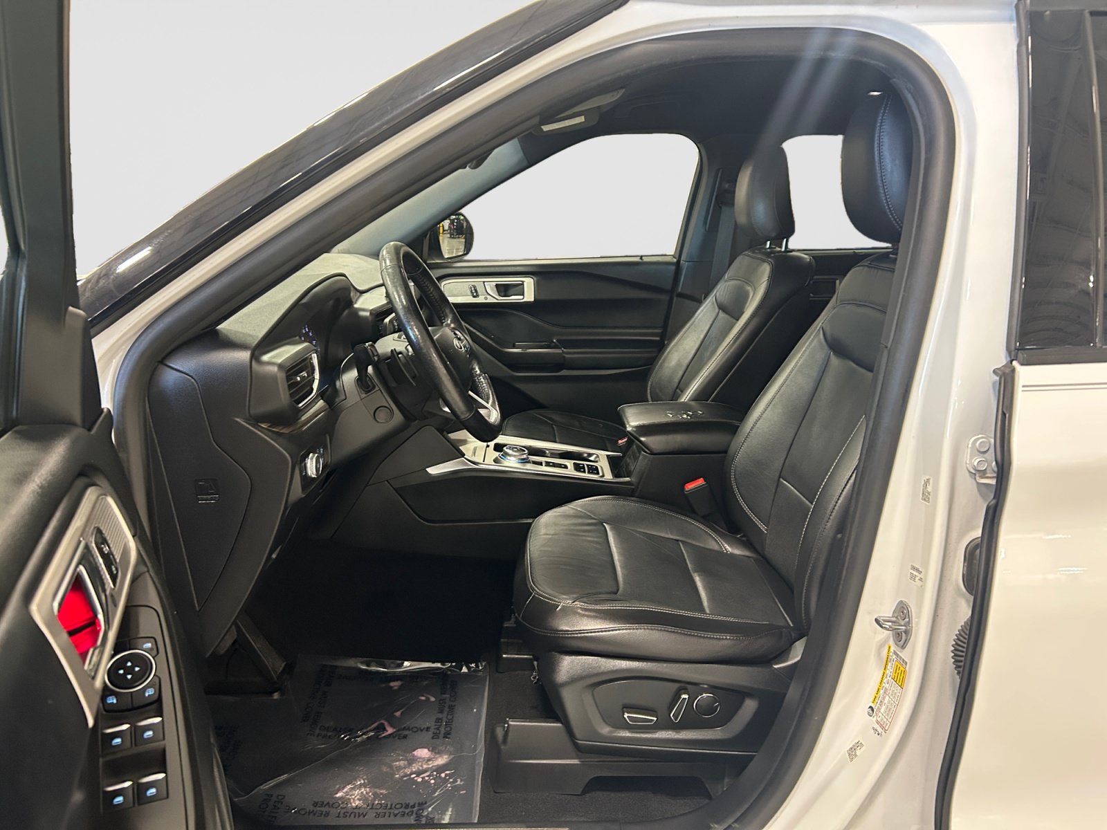Certified 2020 Ford Explorer Limited RWD image 11