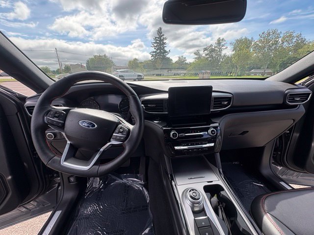 Certified 2023 Ford Edge ST-Line AWD/4WD image 11