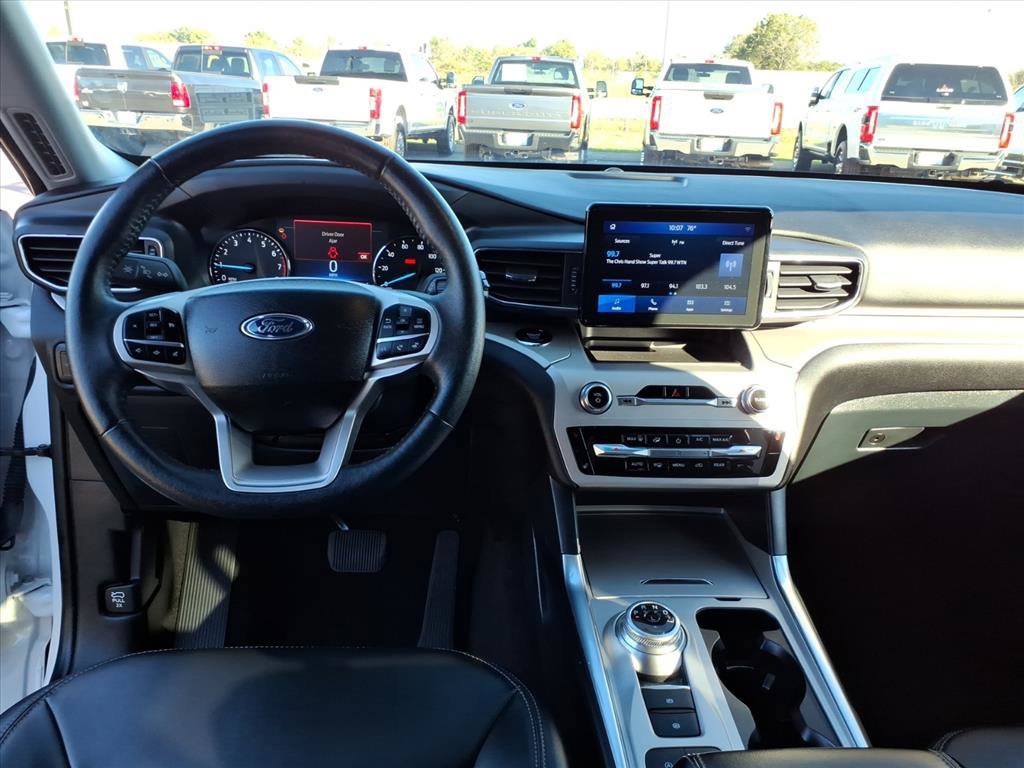 Certified 2024 Ford Explorer XLT w/ Equipment Group 202A image 14