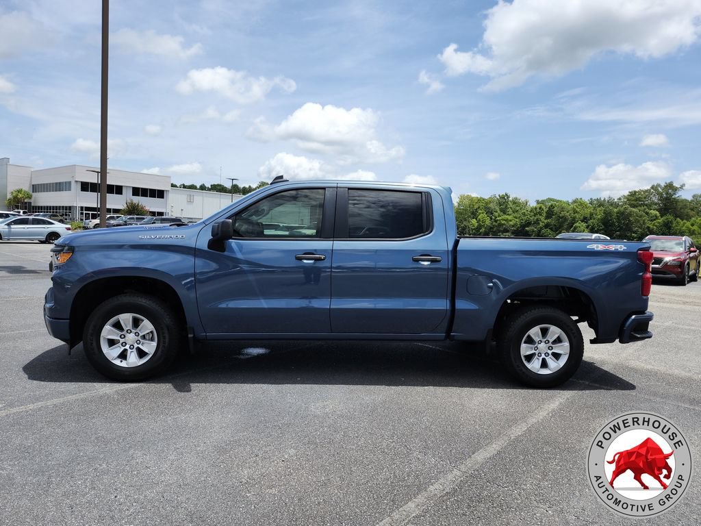 Used 2024 Chevrolet Silverado 1500 Custom AWD/4WD image 3