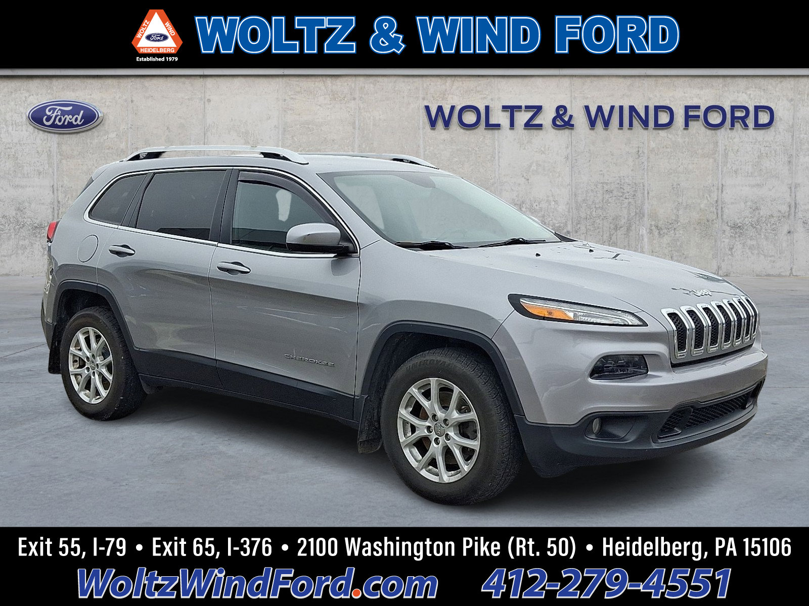 Used 2017 Jeep Cherokee Latitude w/ Cold Weather Group image 1