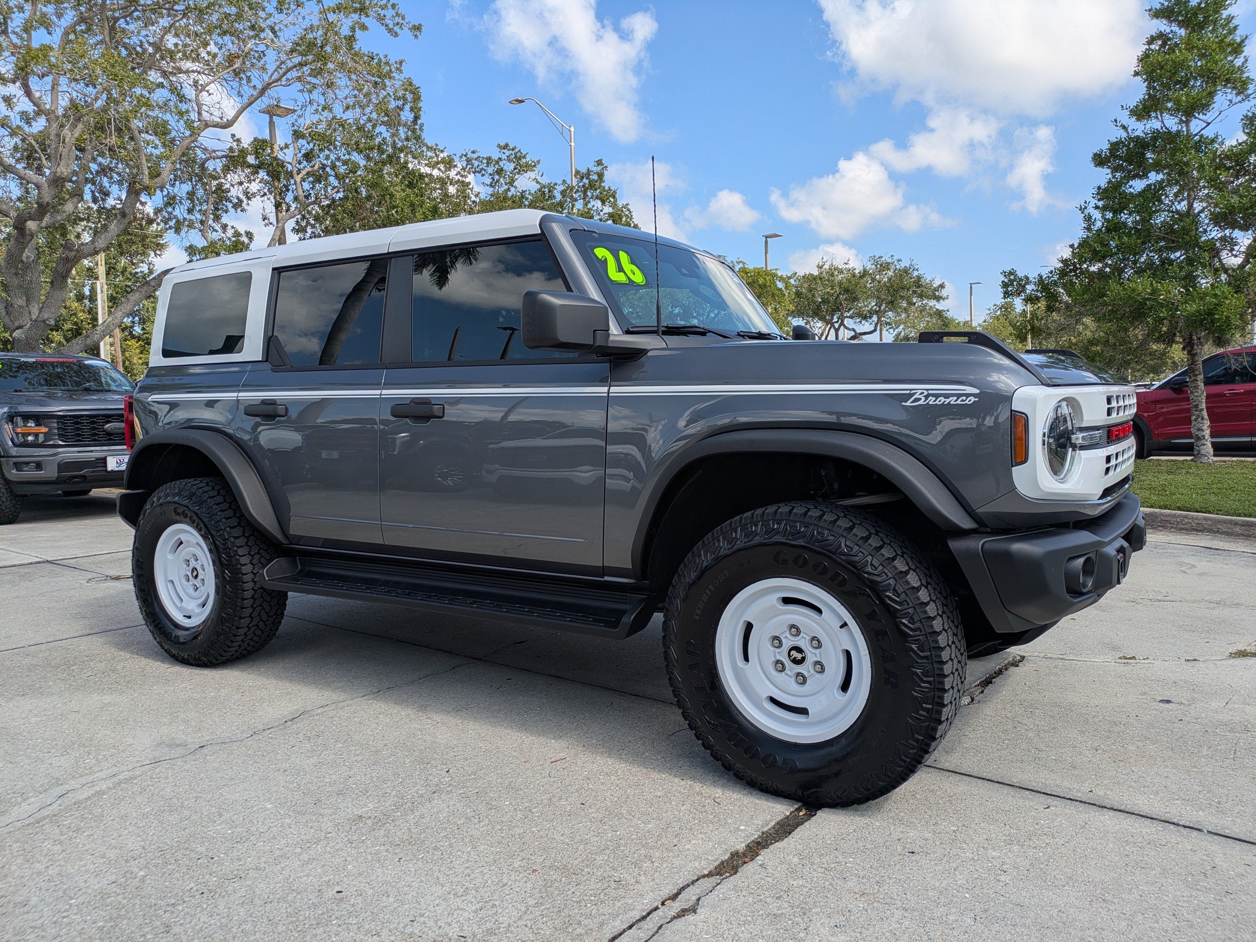 Certified 2026 Ford Bronco Heritage Edition AWD/4WD image 2