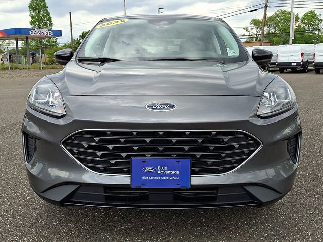 Certified 2022 Ford Escape SE w/ SE Sport Appearance Package FWD image 2