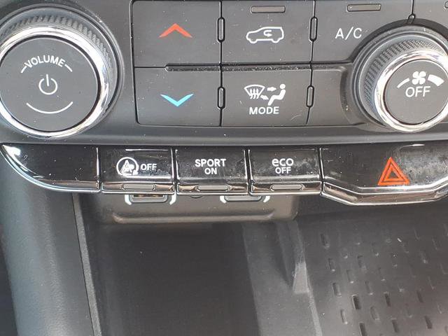 Used 2025 Dodge Durango GT AWD/4WD image 19