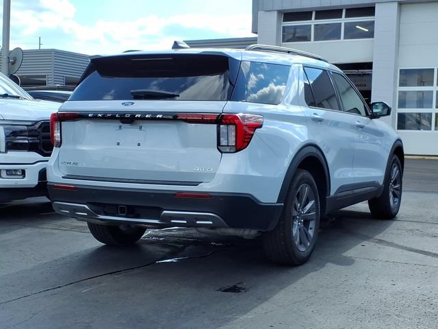 Certified 2026 Ford Explorer Active w/ Active Comfort Package AWD/4WD image 4