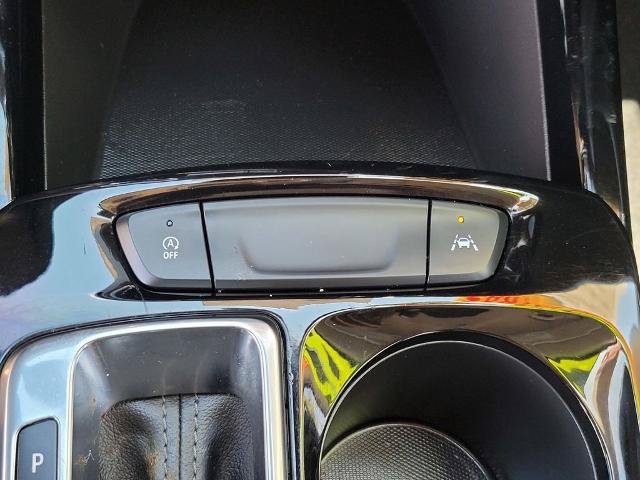 Used 2025 Chevrolet Trax LT w/ Driver Confidence Package FWD image 21