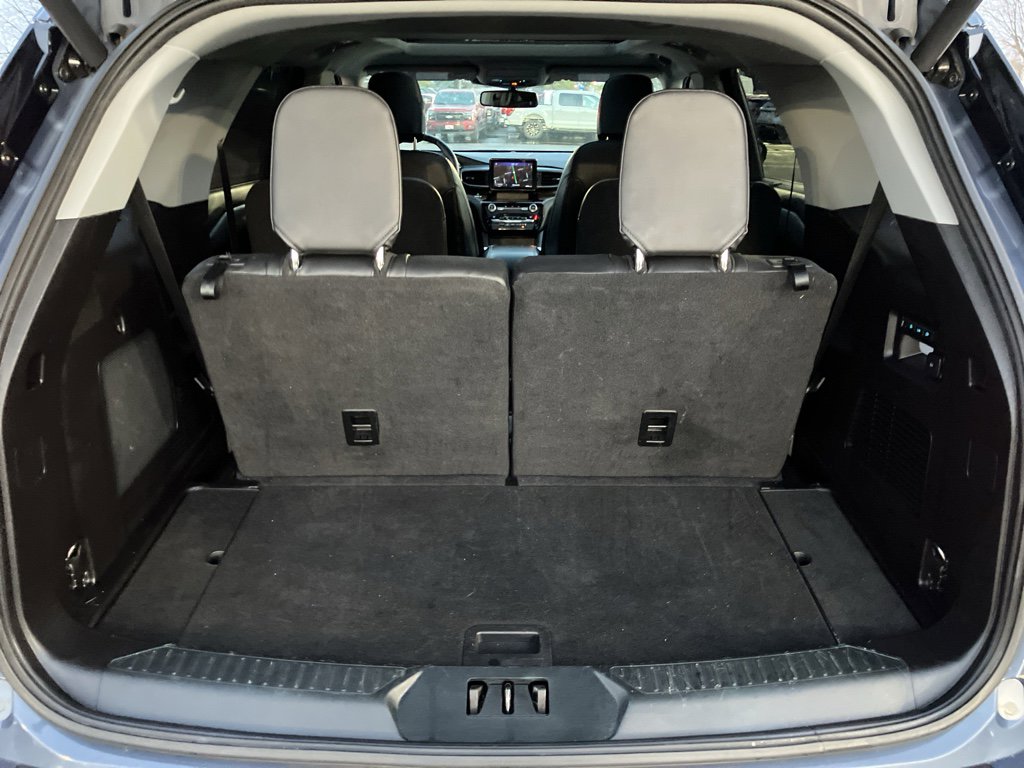 Certified 2021 Ford Explorer Limited w/ Equipment Group 301A image 35