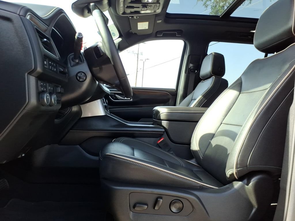 Used 2024 Chevrolet Tahoe Premier w/ Premium Package AWD/4WD image 21