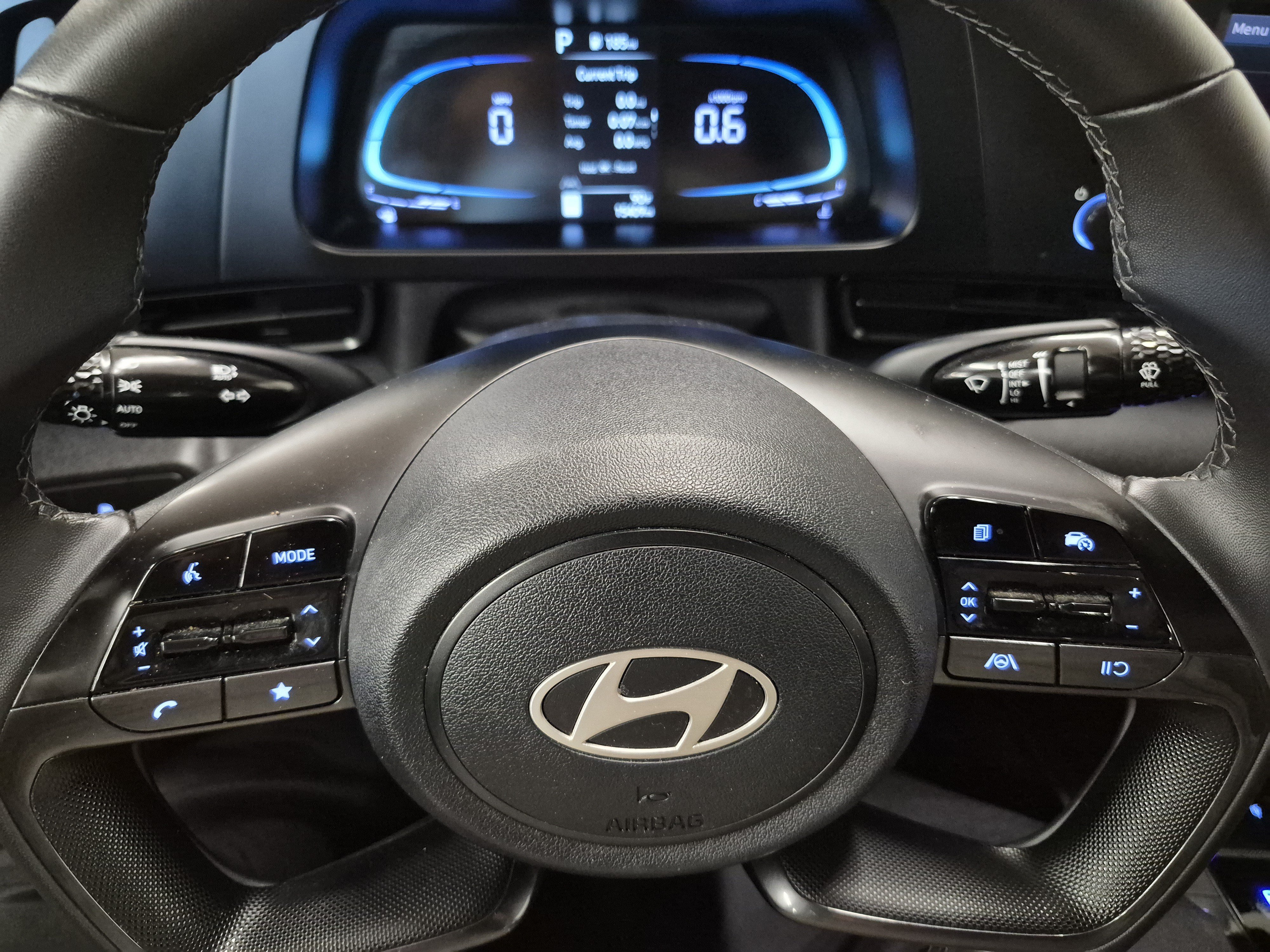 Used 2026 Hyundai Elantra Sport FWD image 26