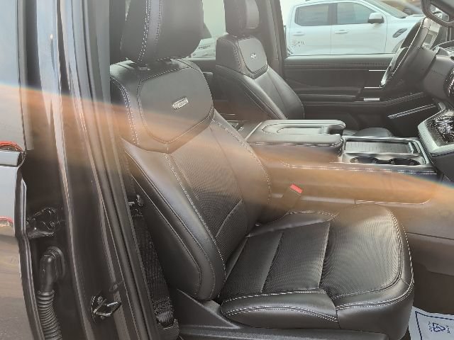 Certified 2025 Ford Expedition Max Platinum w/ Stealth Performance Package AWD/4WD image 36