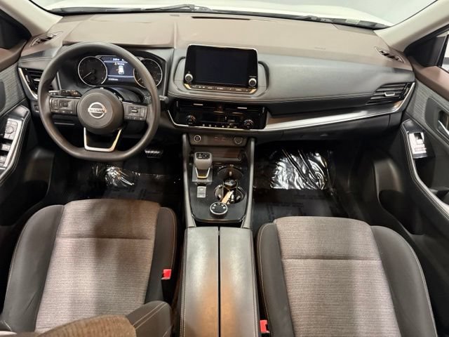 Used 2021 Nissan Rogue SV AWD/4WD image 33