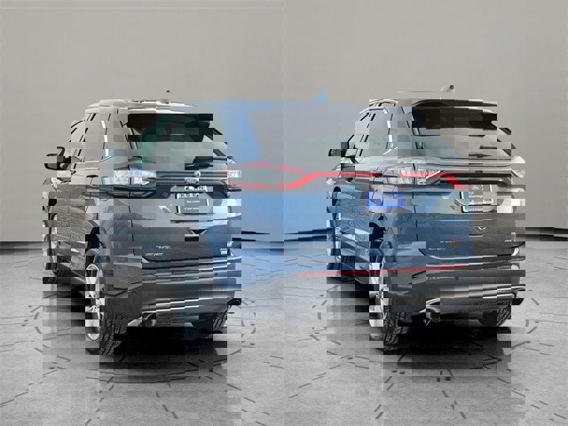 Certified 2018 Ford Edge SEL w/ Equipment Group 201A image 5