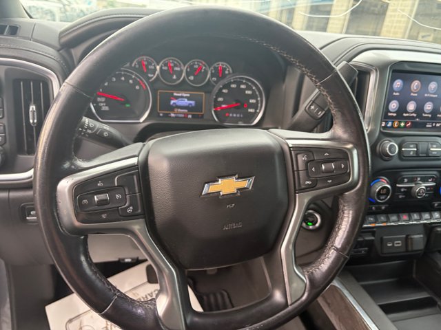 Used 2022 Chevrolet Silverado 1500 LTZ w/ Z71 Off-Road Package AWD/4WD image 9