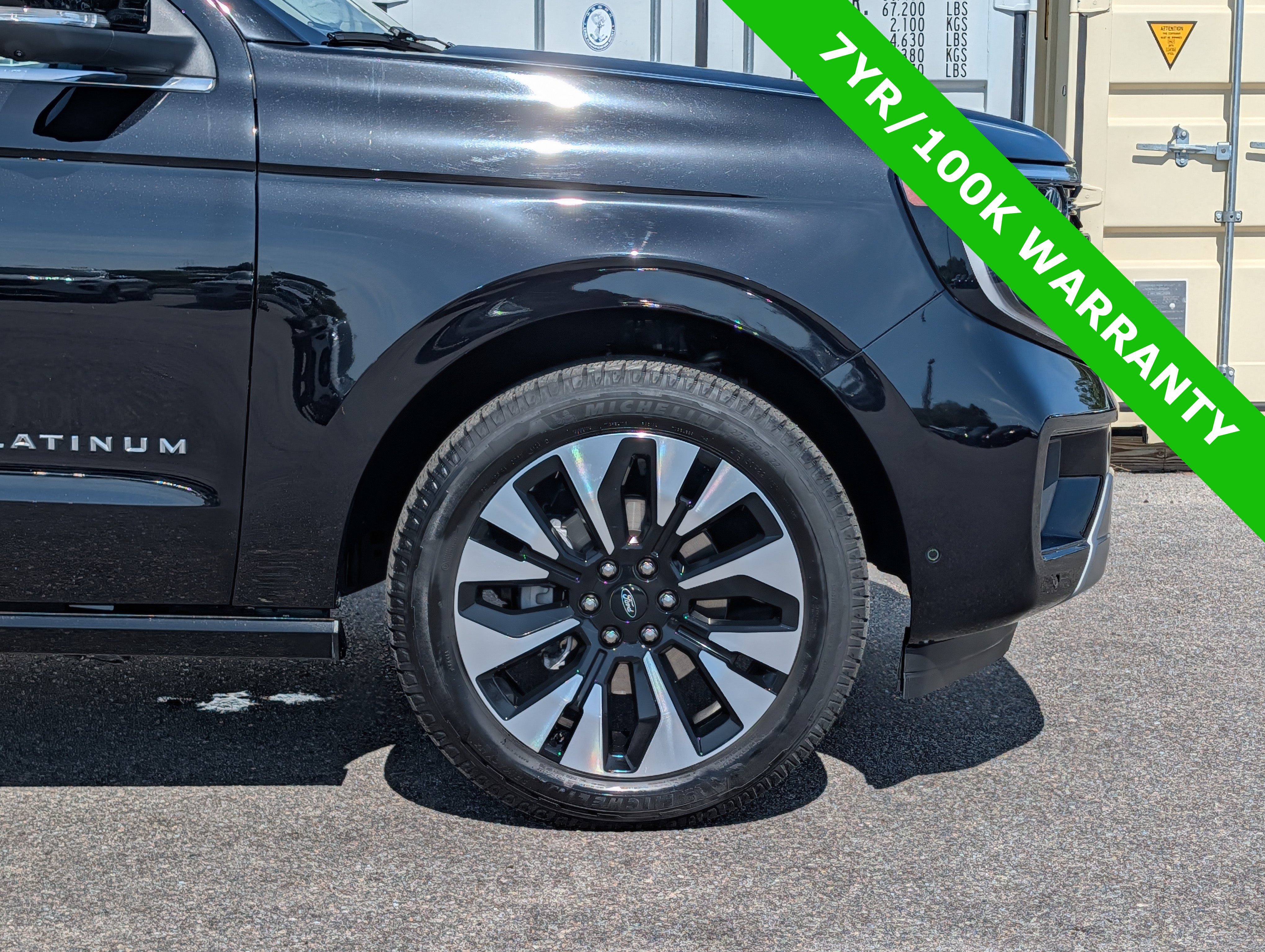 Certified 2025 Ford Expedition Platinum w/ Driver's Package AWD/4WD image 11