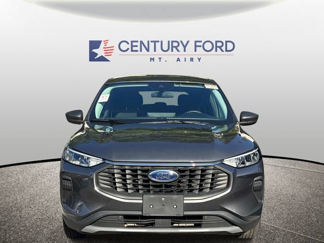 Certified 2023 Ford Escape Active w/ Tech Pack #1 AWD/4WD image 2