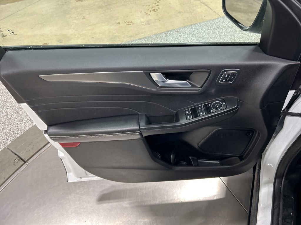 Certified 2023 Ford Escape Active w/ Tech Pack #2 image 15