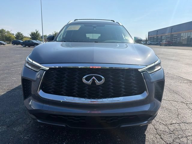 Used 2023 INFINITI QX60 Sensory w/ Cargo Package AWD/4WD image 3