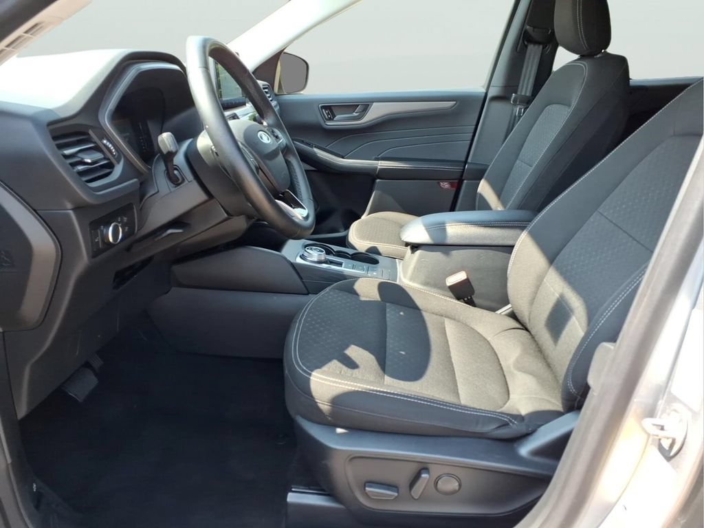 Certified 2024 Ford Escape Active FWD image 13