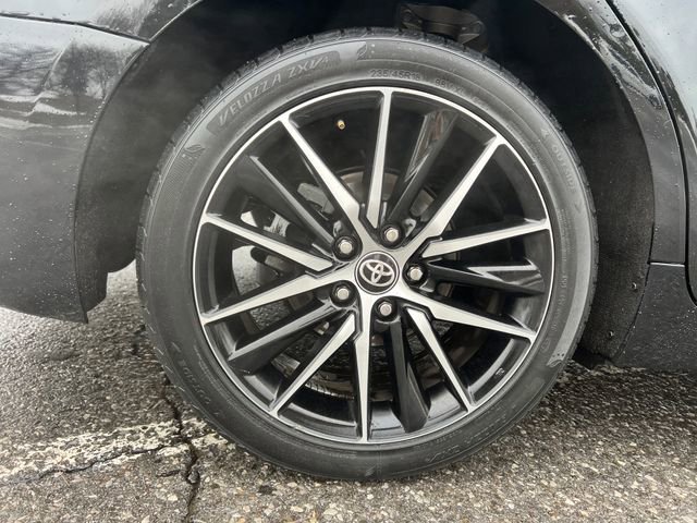 Used 2021 Toyota Camry SE image 14