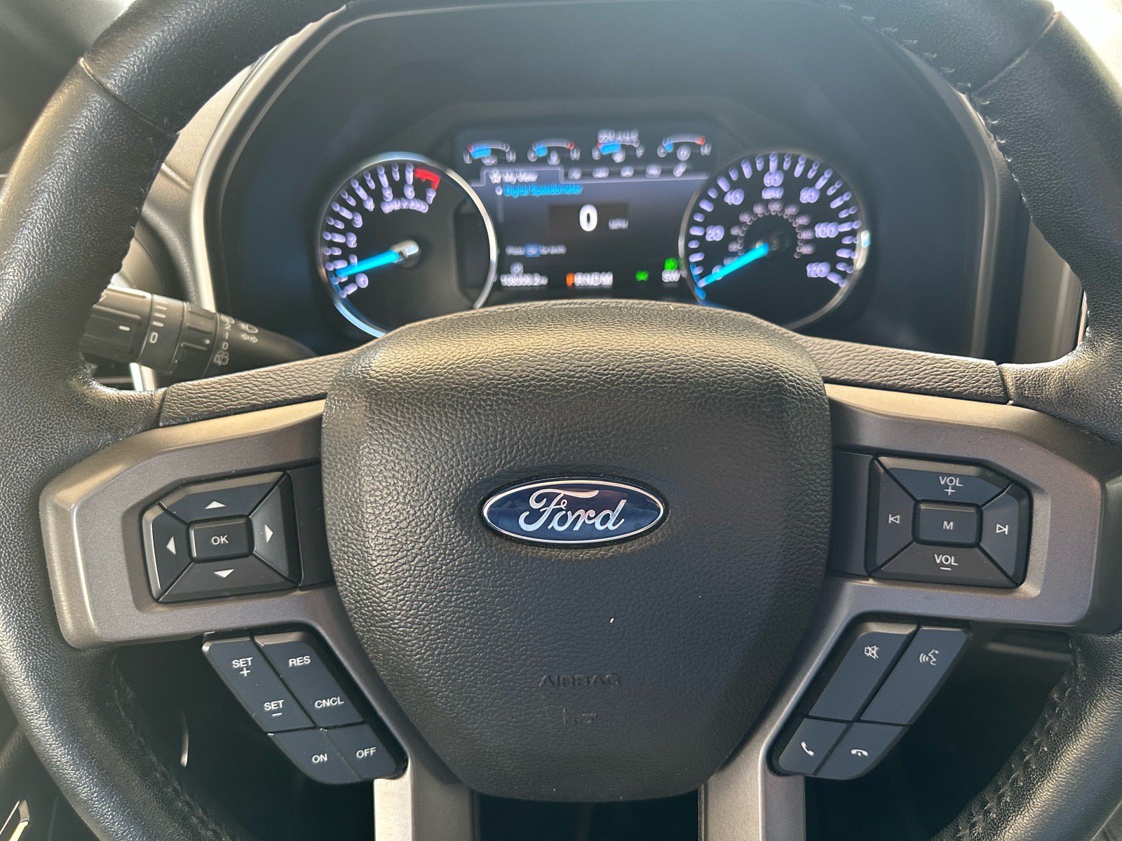 Certified 2019 Ford Expedition XLT w/ Equipment Group 202A AWD/4WD image 36