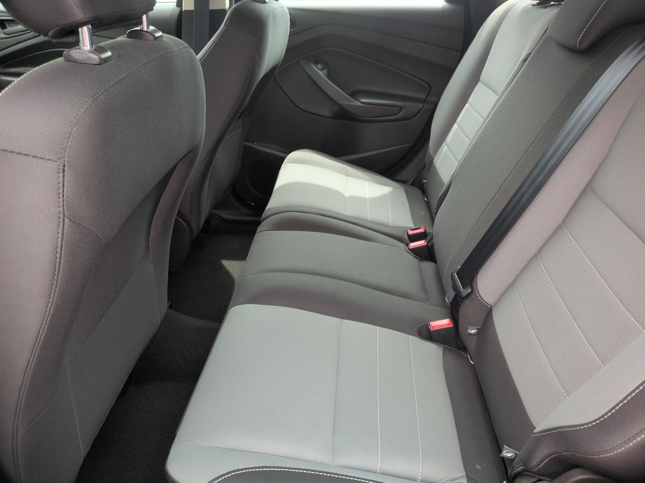 Certified 2019 Ford Escape S FWD image 29