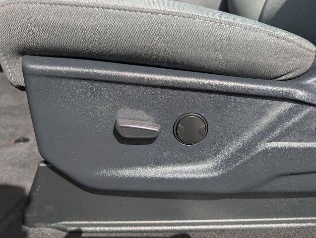 Certified 2025 Ford F250 XL AWD/4WD image 12